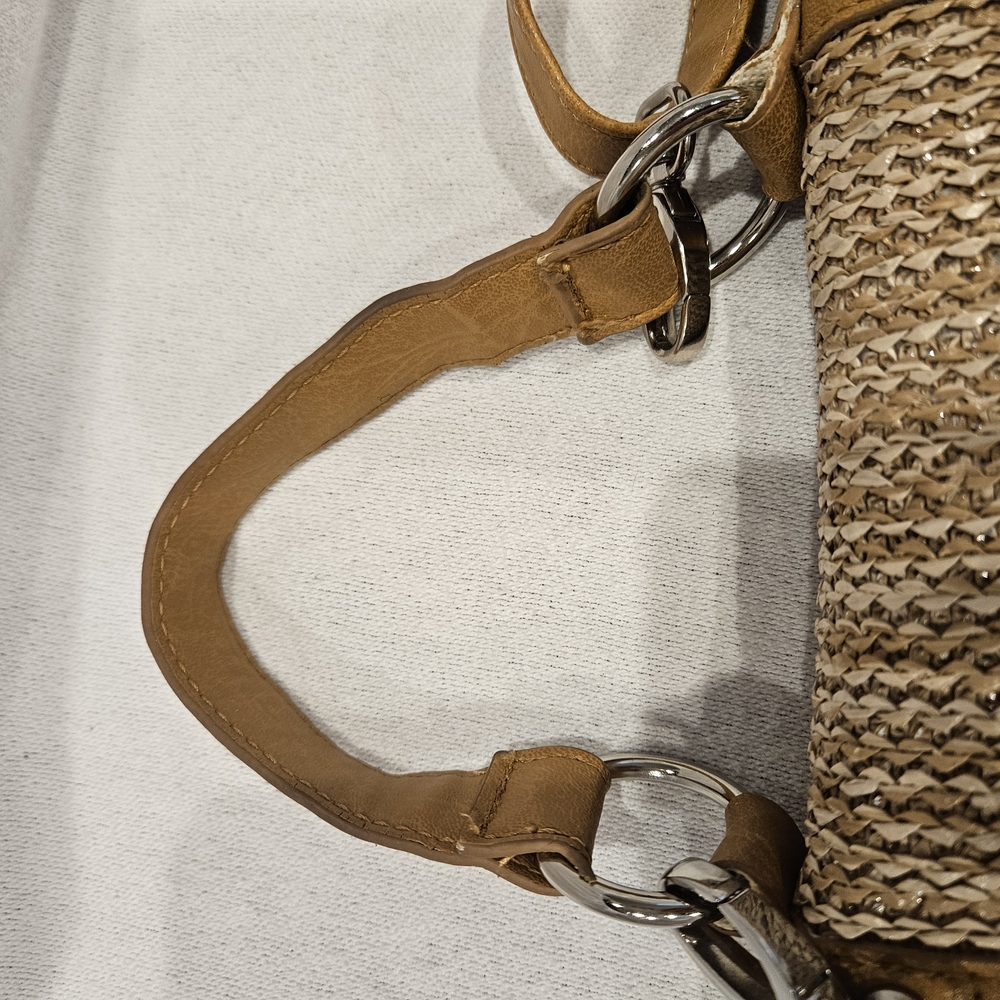Olivia + Joy Tan and Brown Woven Crossbody Bag With Buckle And Ring Accents - Picture 3 of 9